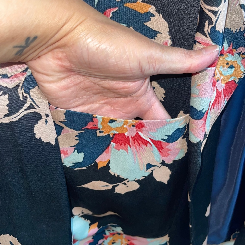 Anthropologie Ett:Twa Black & Pink Floral Tatie Satin Open Blazer Jacket S - Picture 6 of 10